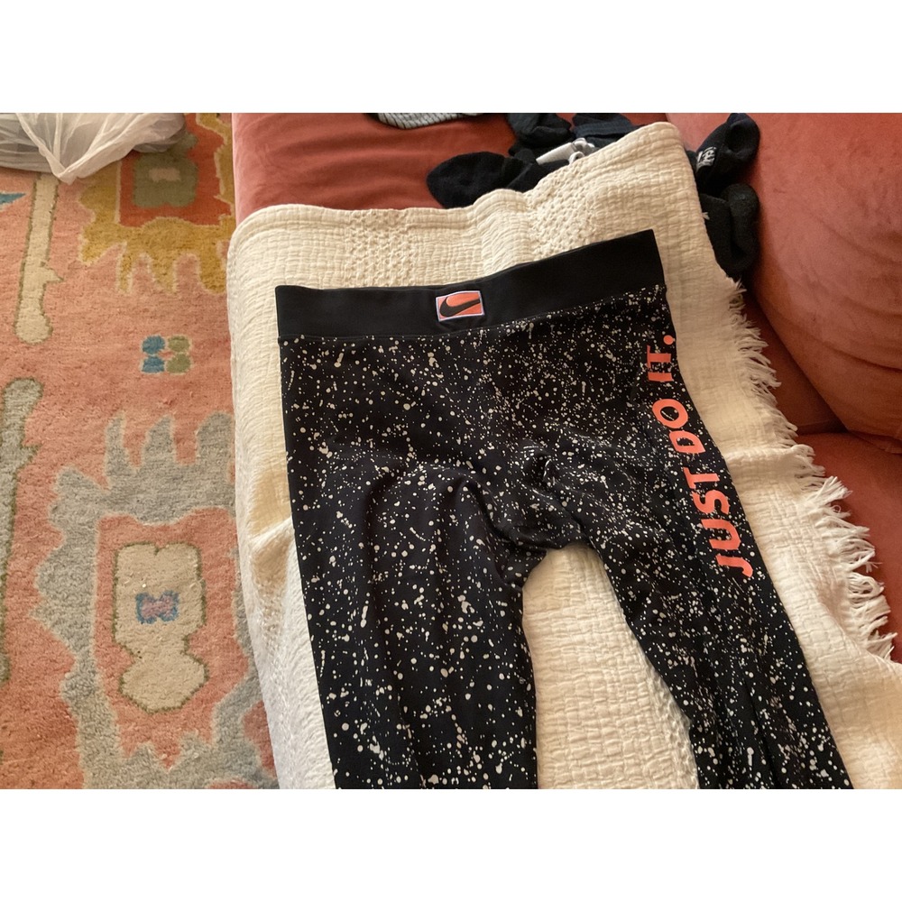 Nike Womens Sportswear Just Do It Paint Splatter Leggings Black Orange XXL